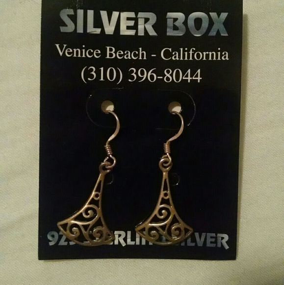 NWT Sterling silver earrings - Picture 3 of 3